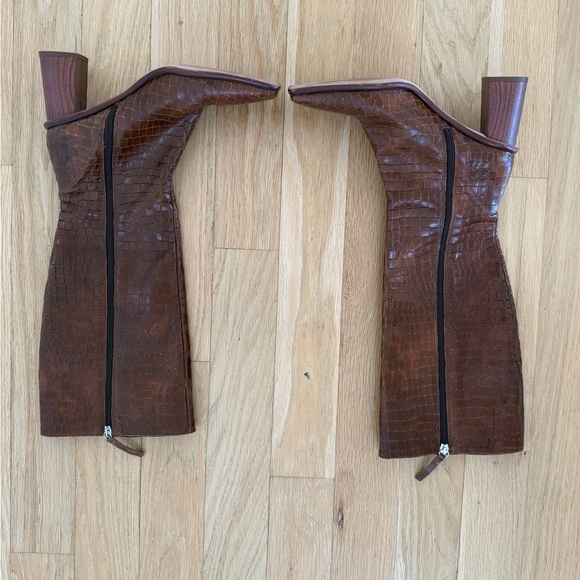 ALOHAS Brown Croc-Embossed Heeled Boots - Picture 4 of 5